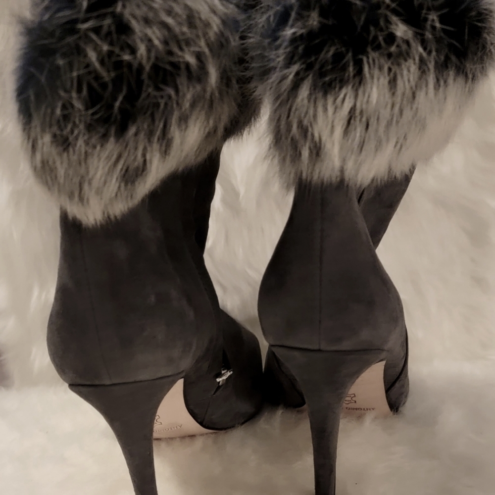 Antonio Melani gray ankle booties - Picture 4 of 5